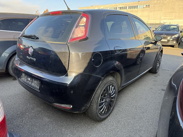 Fiat punto 1.2i street, 2014 - afbeelding 22 van  27