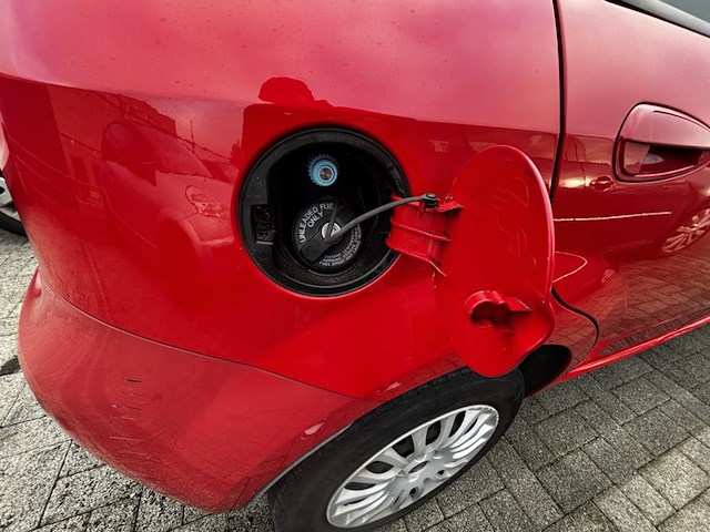 Fiat punto 1.4i street natural power cng, 2014 - afbeelding 16 van  36