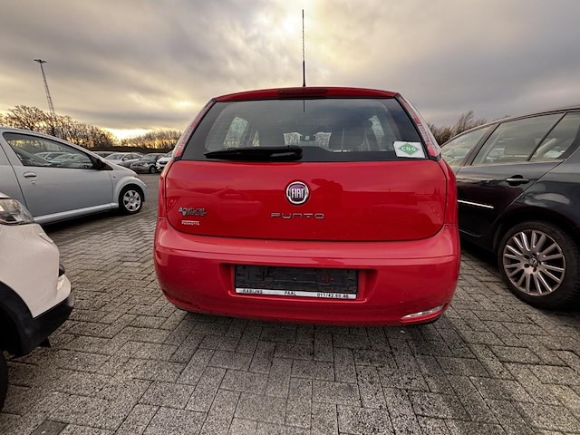 Fiat punto 1.4i street natural power cng, 2014 - afbeelding 32 van  36