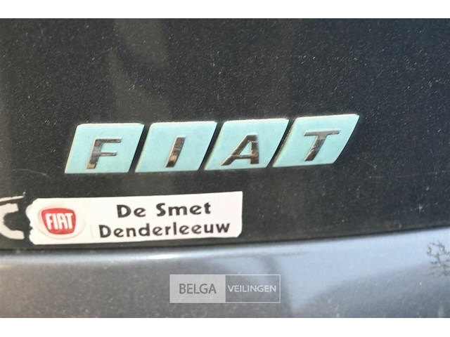 Fiat punto, enkel voor vergunninghouders en erkende centra voor verschroting - afbeelding 8 van  9