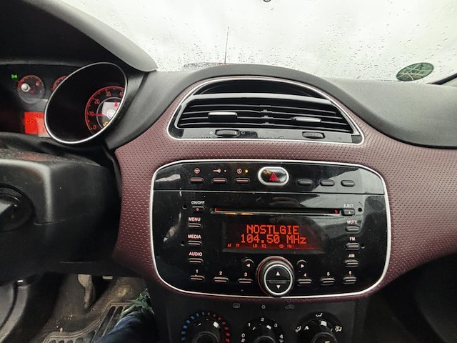 Fiat punto evo 1.3 multijet dynamic stop&start dpf, 2010 - afbeelding 6 van  37