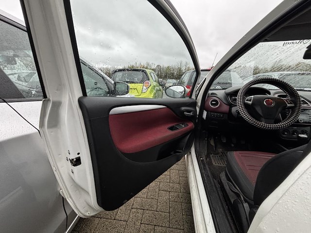 Fiat punto evo 1.3 multijet dynamic stop&start dpf, 2010 - afbeelding 34 van  37