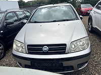Fiat punto - afbeelding 2 van  8