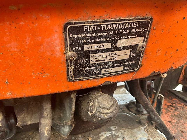 Fiat someca 850-1 vintage tractor - afbeelding 16 van  20