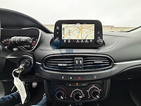 Fiat tipo hatchback 1.4i mirror (eu6d-temp), 2019 - afbeelding 7 van  33