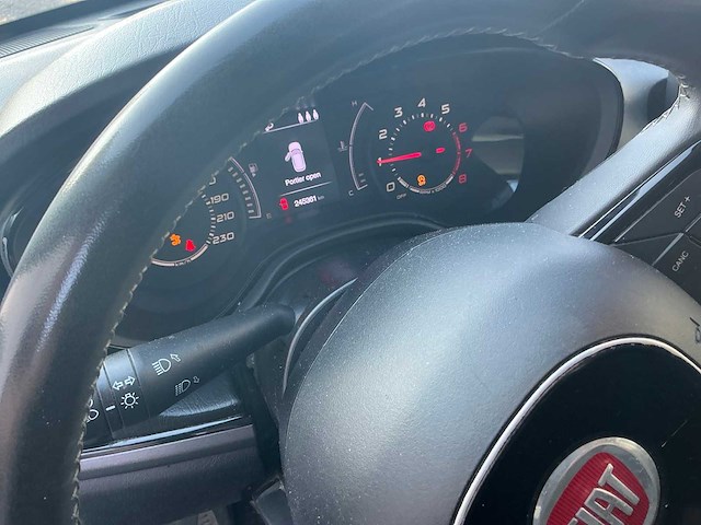Fiat tipo personenauto - afbeelding 2 van  9