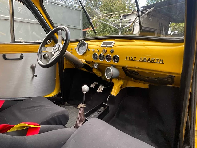 Fiat voorbereiding abarth 110 f vintage auto's > 15 - afbeelding 2 van  17