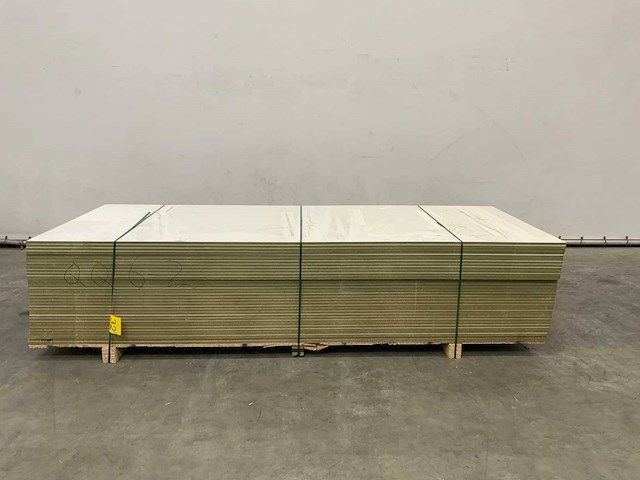 Fibrapan mdf-platen 3055x1220x18mm 34 stuks nieuw - afbeelding 1 van  1