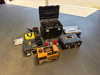 Fieldpiece vp87 8 cfm dual stage vacuümpomp incl. toebehoren en opbergkoffers - afbeelding 6 van  6