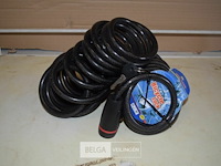 Fiestslot met sleutel - afbeelding 1 van  3