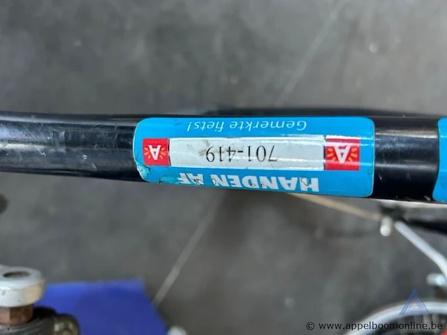 Fiets lavenir, met sleutel, nummer 701-419 - afbeelding 4 van  4