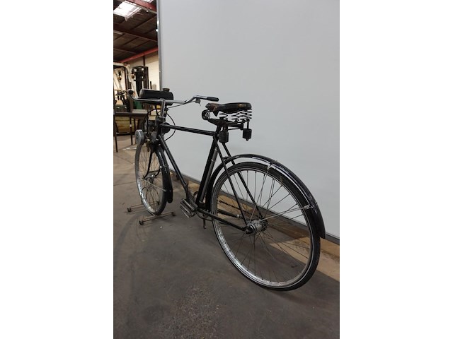 Fiets met hulpmotor le poulin - afbeelding 6 van  10