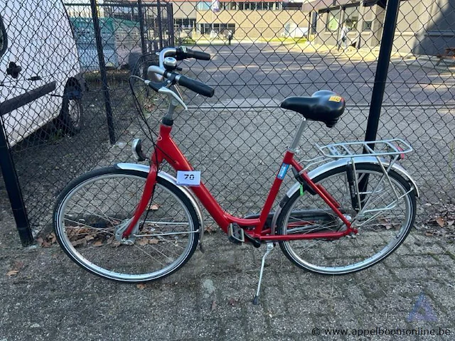 Fiets, met sleutel, nummer 701-237 - afbeelding 1 van  3