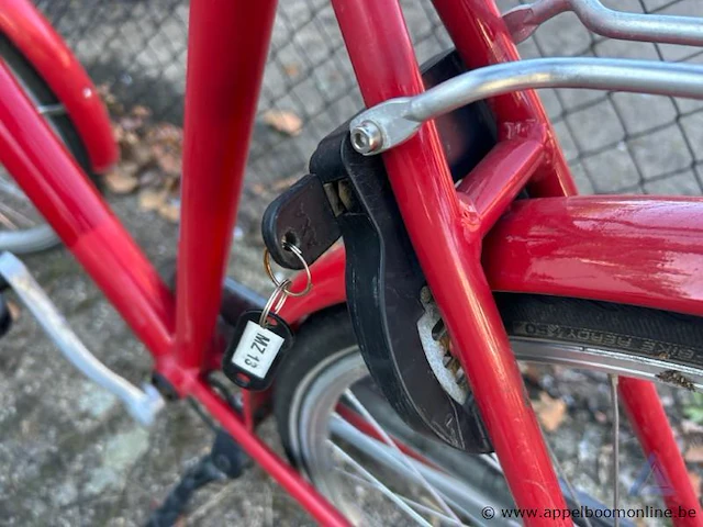 Fiets, met sleutel, nummer 701-342 - afbeelding 2 van  3