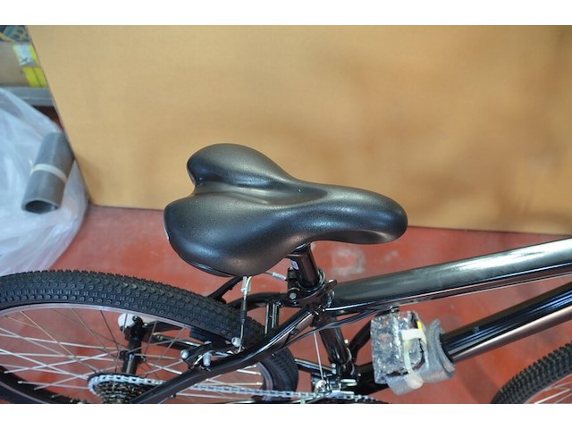 Fiets model 24" adams man alloy 355h 21v v-brake black nieuw in doos - afbeelding 8 van  25