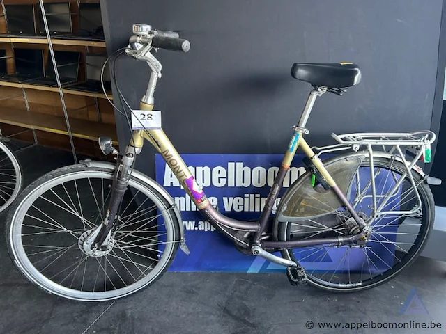 Fiets montego heritage, met sleutel, nummer 701-167 - afbeelding 1 van  4
