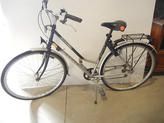 Fiets vrouwenmodel - afbeelding 1 van  3