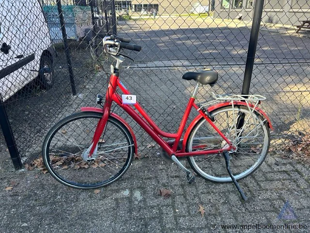 Fiets, zonder sleutel, nummer 701 - 792 - afbeelding 1 van  3