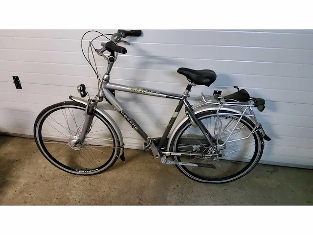 Fiets - afbeelding 1 van  4