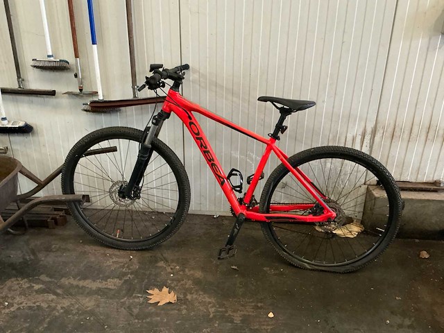 Fiets - afbeelding 1 van  8