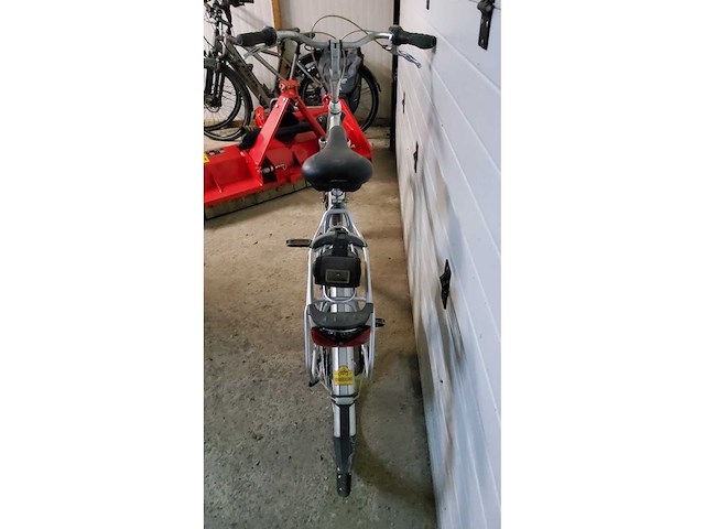 Fiets - afbeelding 2 van  2