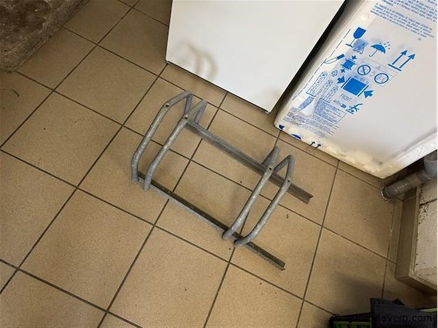 Fietsenrek - afbeelding 1 van  1