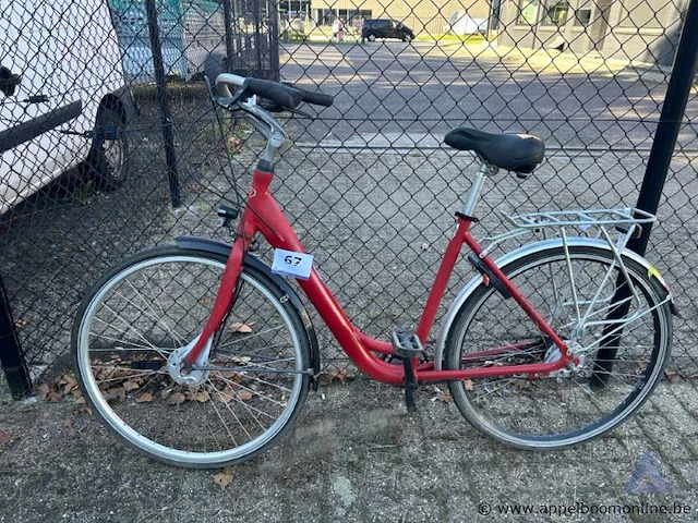 Fiets,met sleutel, nummer 69 - afbeelding 1 van  3