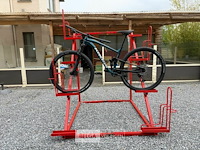 Fietsstaander showroom - afbeelding 4 van  4