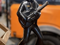 Figuursculptuur elvis - afbeelding 2 van  2