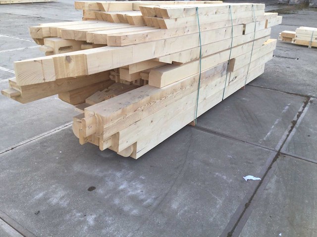 Fijnspar chalet 5,20x8 - afbeelding 1 van  20