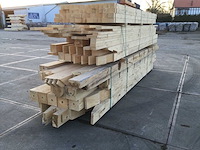 Fijnspar paardenstal voor 2 paarden