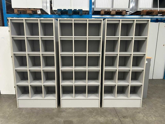 Filing cabinet (3x) - afbeelding 1 van  6