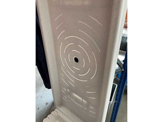 Fill ‘n chill partytafel - afbeelding 4 van  10