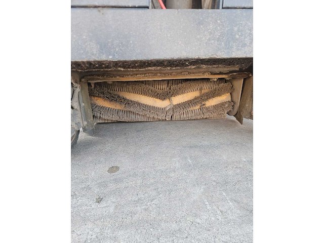 Fimap - diesel - 1000s - zelfrijdende veegmachine - afbeelding 2 van  4
