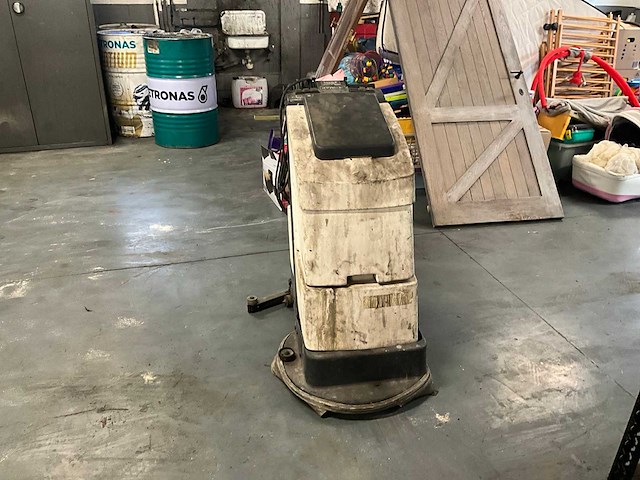 Fimap schoonmaakwagen - afbeelding 5 van  11