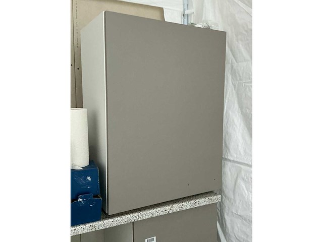 Fineerhouten opbergkast (2x) - afbeelding 2 van  6