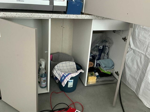 Fineerhouten opbergkast (2x) - afbeelding 3 van  6