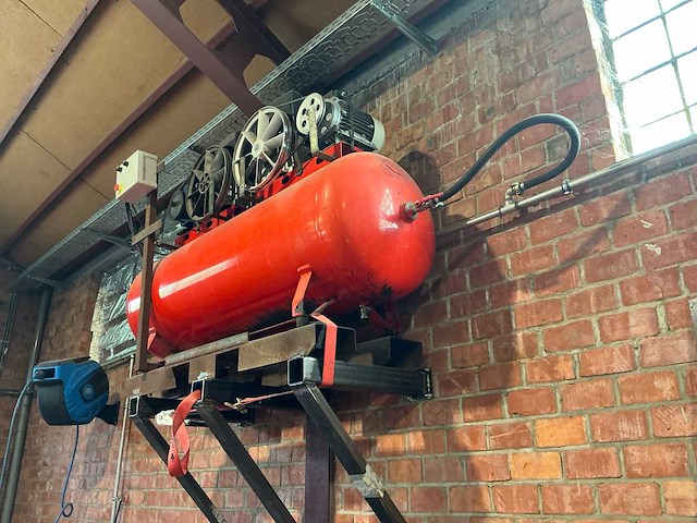 Fini hogedrukcompressor - afbeelding 3 van  3