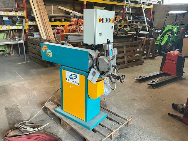 Fintech 128 bandschuurmachine met afzuiging - afbeelding 5 van  12