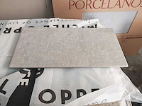 Fioranese manoir gris brion mat 30,2x60,4 cm tegel 97,19 m² - afbeelding 1 van  4