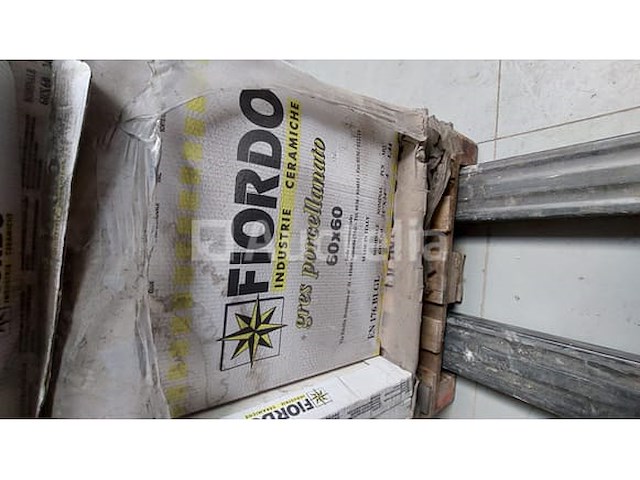 Fiordo industrie ceramiche gres porcellanato top kwaliteit italiaanse keramisch tegels 60 x 60 x 1 ( 34,56m2) - afbeelding 4 van  6