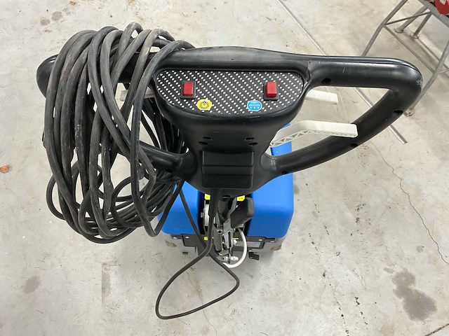 Fiorentini ecomini b430e schrobzuigmachine - functioneel - afbeelding 6 van  9
