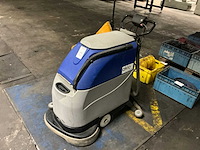 Fiorentini sa 55/50 b2 zelfrijdende veegmachine - afbeelding 1 van  7