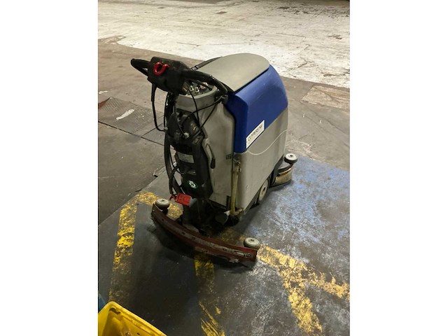 Fiorentini sa 55/50 b2 zelfrijdende veegmachine - afbeelding 4 van  7