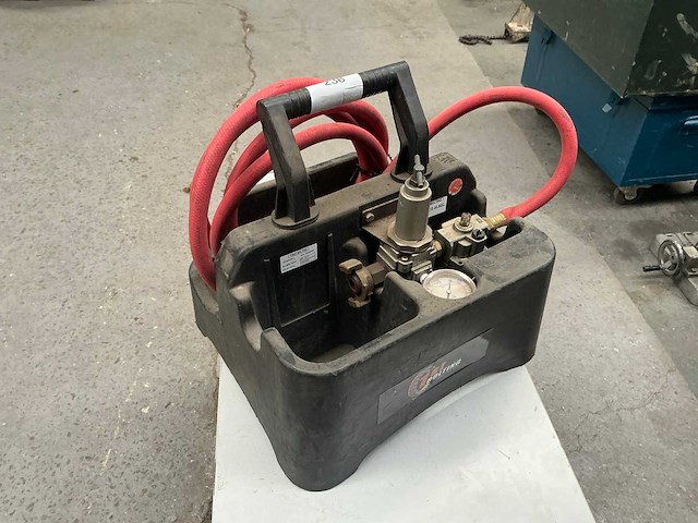 First bolting pneumatische regelaar - afbeelding 2 van  5