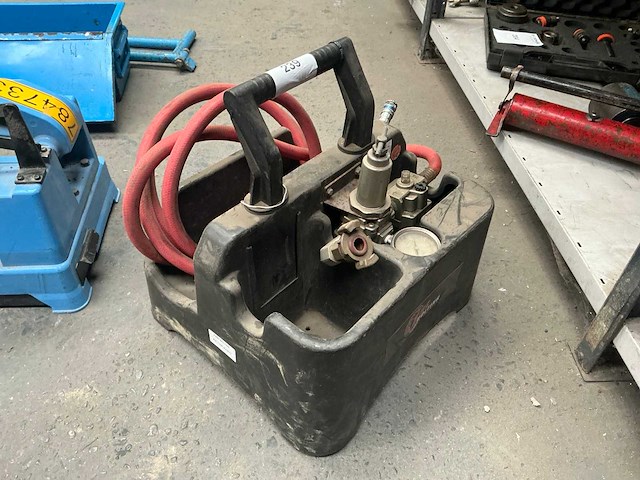 First bolting pneumatische regelaar - afbeelding 2 van  5