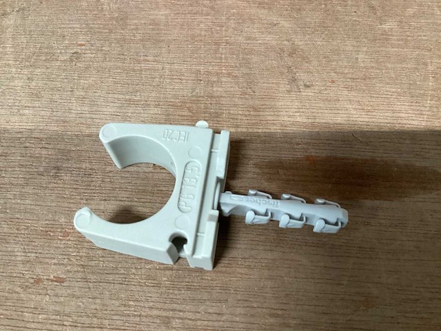 Fischer e-fix zadel 20-21 mm, doos 100 stuks (2x) - afbeelding 2 van  5