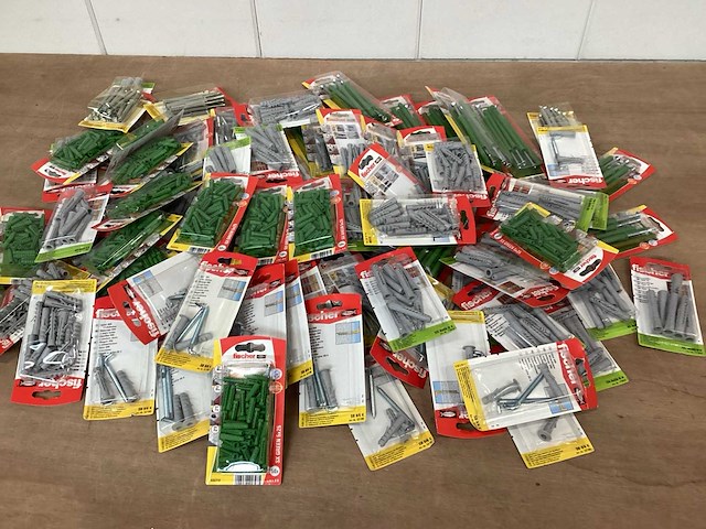 Fischer mix kavel diverse bevestigingsmaterialen (83x) - afbeelding 1 van  6