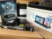 Fit-pc, laadstation en 2x hoftronic ledlamp
