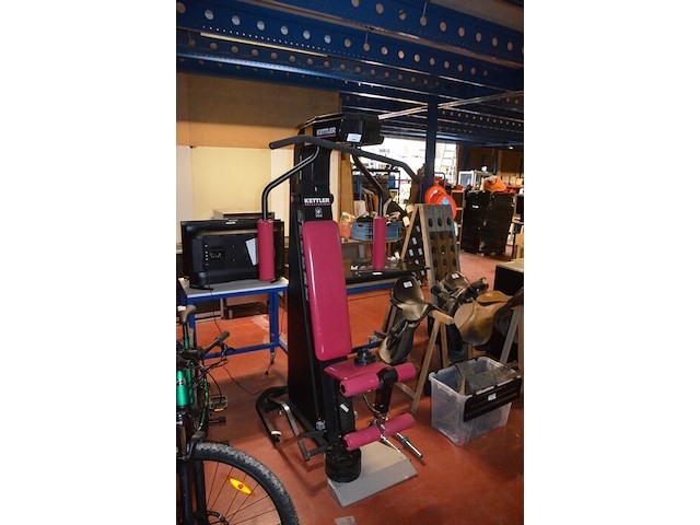 Fitness toestel kettler met gewichten en 2 halter stangen - afbeelding 1 van  9